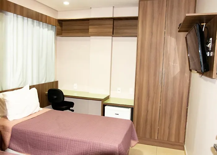 Lis Hotel